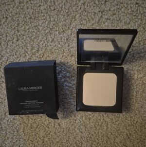 Laura Mercier Translucent Pressed Setting Powder